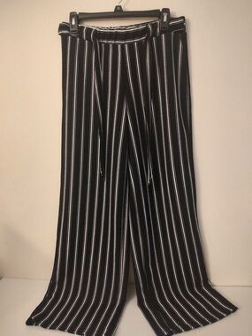 Wide Leg Striped Pants - Black/White